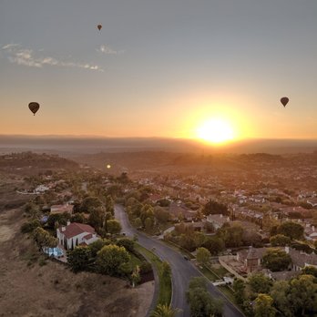 Compass Balloons - Sunset in San Diego - Hot Air Balloons Near Me - Cardiff, California Compass Balloons - Sunset in San Diego - Hot Air Balloons Near Me - Cardiff, California