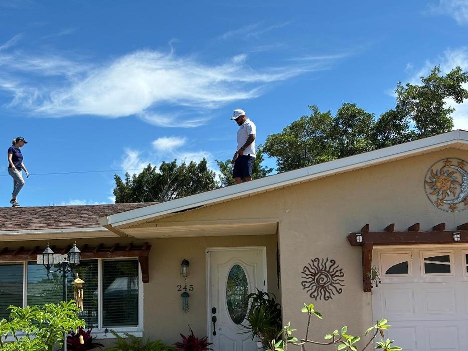 Slide of Local Roofing Experts