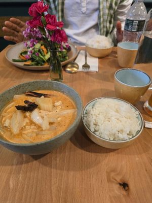 Tam Mai Thai by null