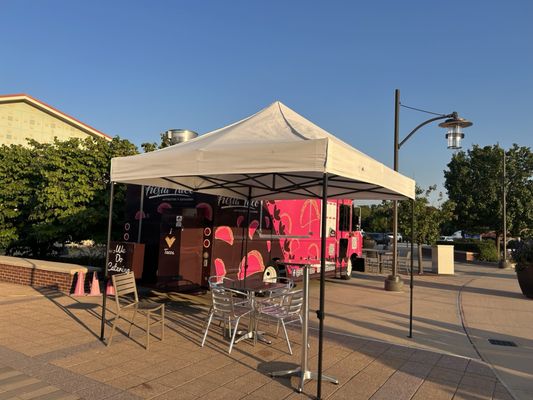 Chicago Premium Outlets by null