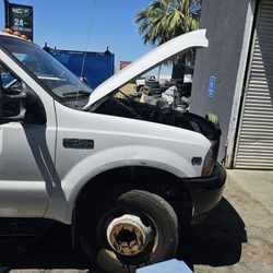 KC Tire Service - My poor truck screamed HELP MEEEEE!