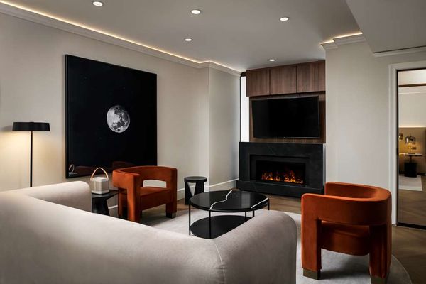 Vogue Hotel Montreal Downtown, Curio Collection by Hilton by null
