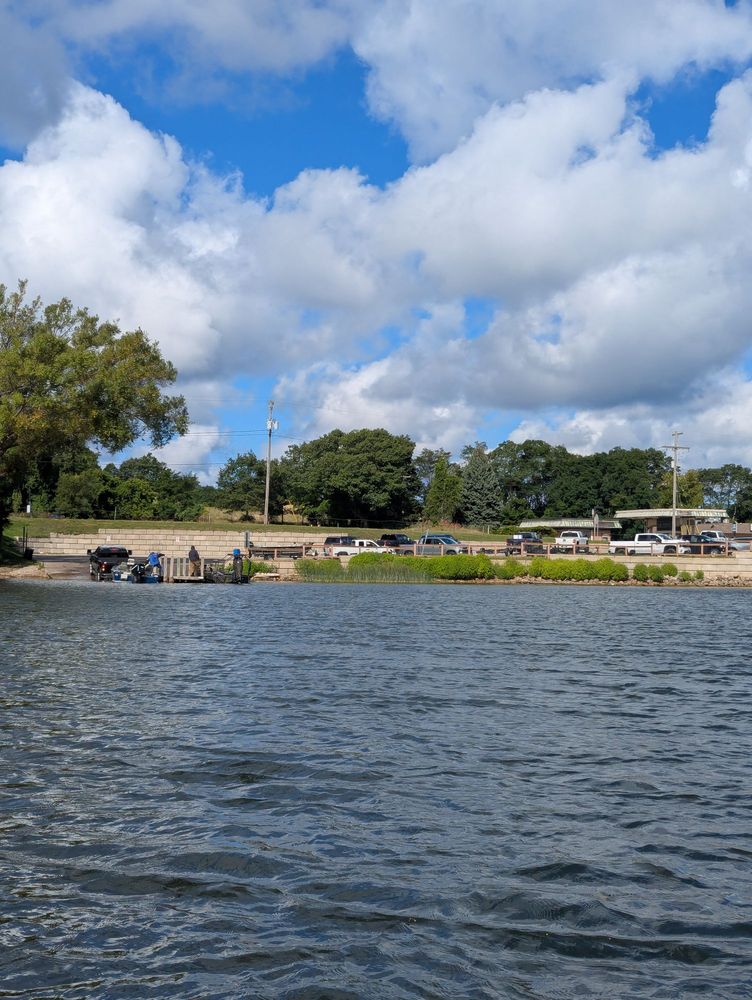 Arthur Street Waterfront Logo