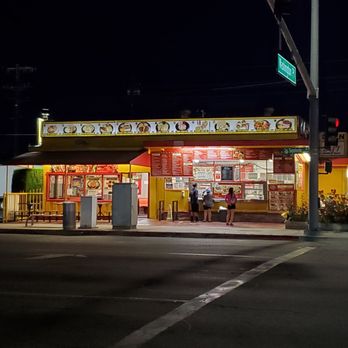 Cinco De Mayo - View from across the street - Mexican Near Me - Culver City, California