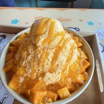 Mango Mango Dessert - Desserts Near Me - Chicago, Illinois