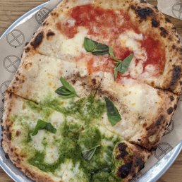 Margherita + Cacio E Pepe + Pesto e Pecorino