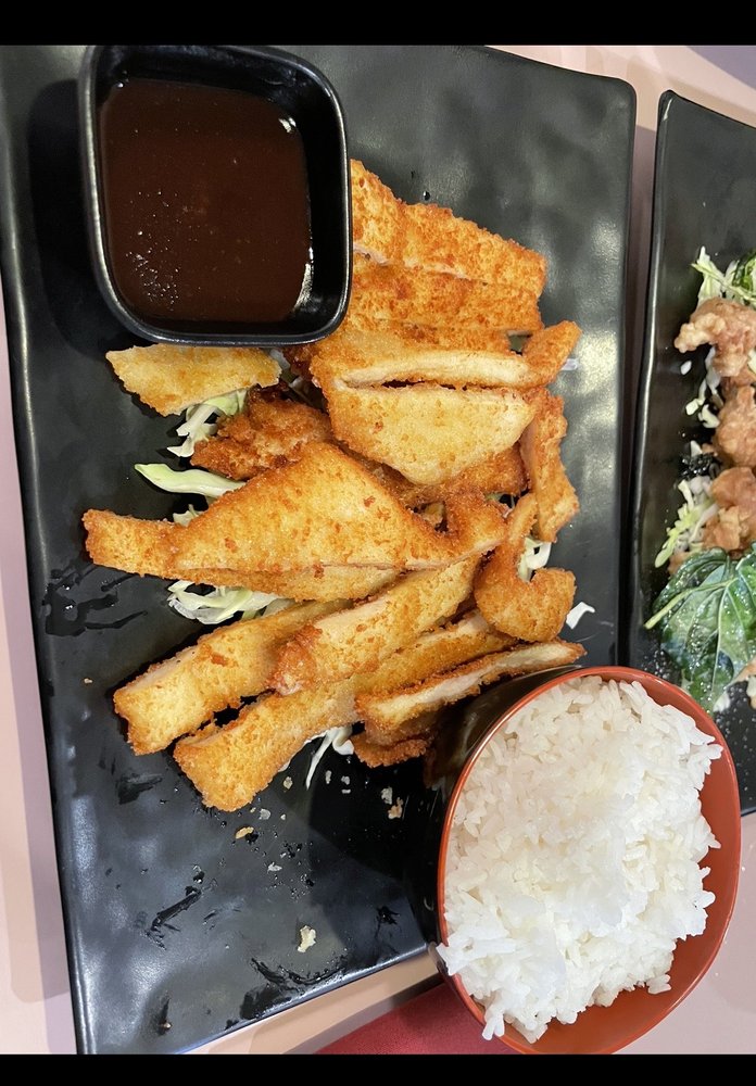 CURRY LEAF 43 Photos & 51 Reviews 2335 4th St, Eureka, California