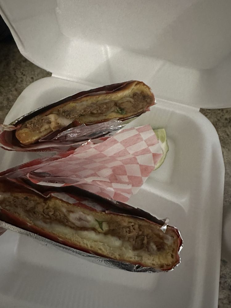 Birrieria Los Rojas Lunch Truck