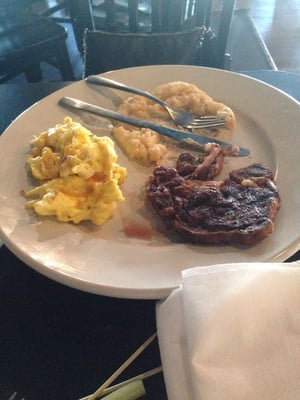 Black Market Bar+Grill (Avondale) by null
