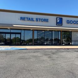 Goodwill - Store front