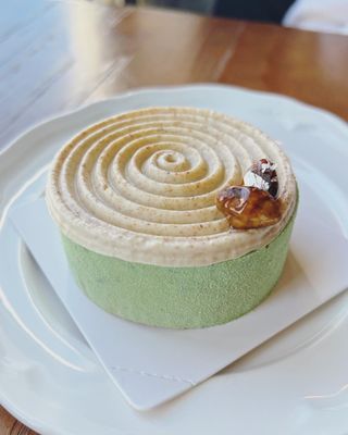 Cake and Joe by null