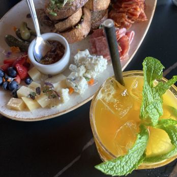 Shelby's Rooftop Lounge - Charcuterie and drink - Lounges Near Me - San Francisco, California