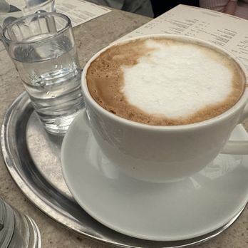 Cafe Fingerlos J.M. Fingerlos - Cappuccino - Cafes Near Me - Salzburg, 5