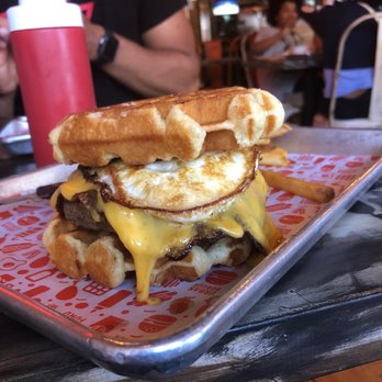 Urban Burger - Lincoln continental burger - Burgers Near Me - Cranford, New Jersey Urban Burger - Lincoln continental burger - Burgers Near Me - Cranford, New Jersey