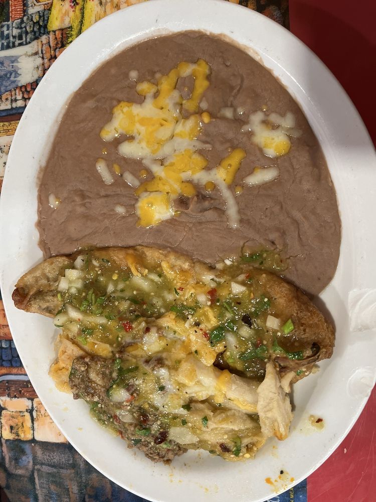 El Tequila Logo