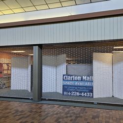 Clarion Mall - Vacant