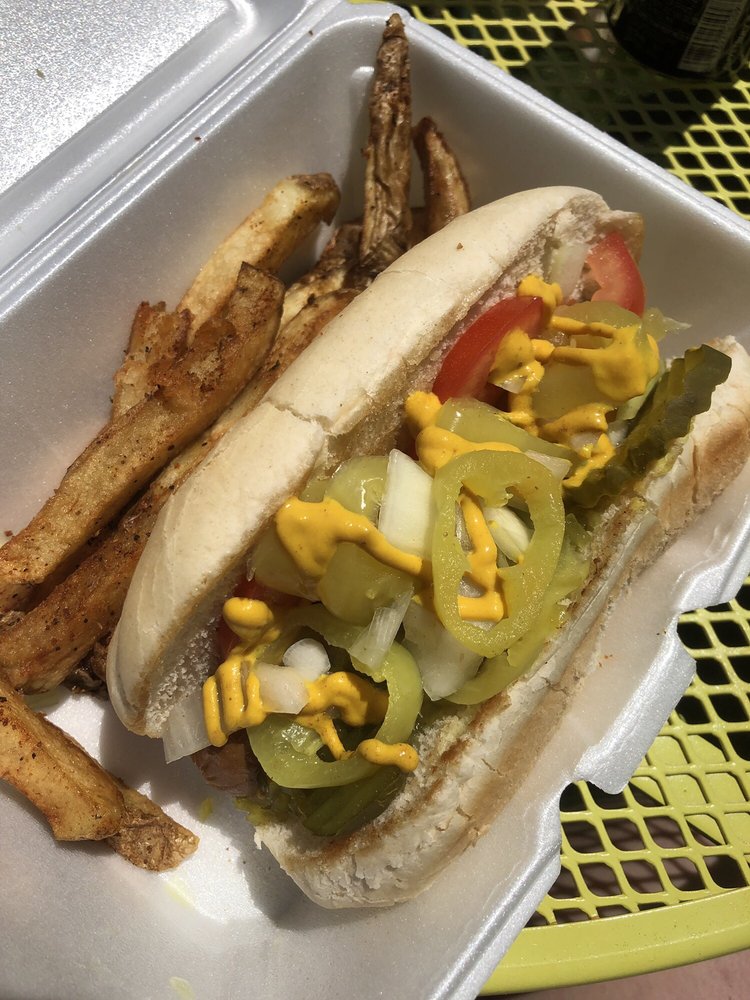 BIG DAWGGS Updated May 2024 27 Photos & 13 Reviews 1111 Voluntown Rd, Griswold