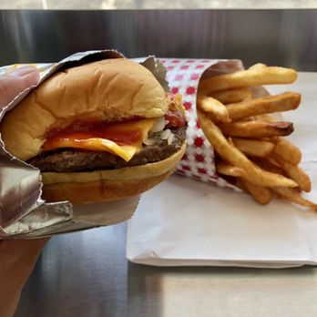 Burger City - Cheeseburger - Burgers Near Me - Ridgewood, New York Burger City - Cheeseburger - Burgers Near Me - Ridgewood, New York