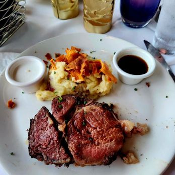 Chart House - Seafood Near Me - Weehawken, New Jersey