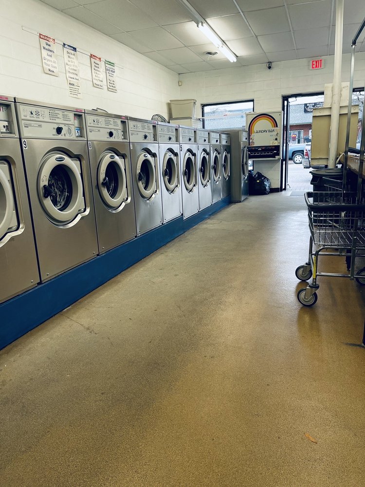 CENTRE COIN LAUNDRY 11926 Centre St, Chester, Virginia Laundromat