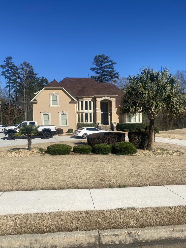 Slide of Paramount Roofing and Consulting