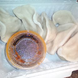 South Sea Chinese Restaurant - Steamed dumpling, with dumpling sauce.