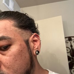 Glendale Barber Shop - Left side doesn't match the right side