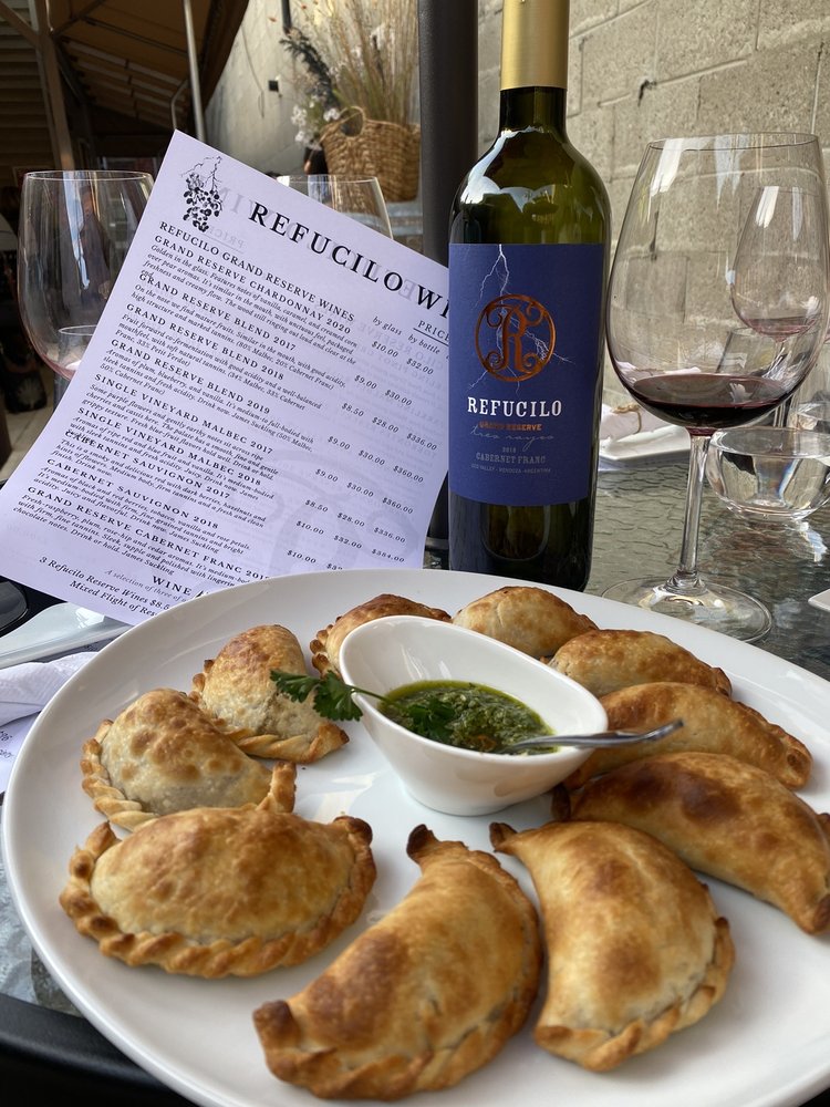 Refucilo Winery - vineyard in Pittsburgh, PA