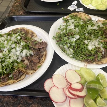 Tacos El Negro - 4 Tacos de Labio(Best ones out of all 4 meats) 2 Tacos de Cachete and 2 Tacos de Cabeza - Mexican Near Me - South Gate, California Tacos El Negro - 4 Tacos de Labio(Best ones out of all 4 meats) 2 Tacos de Cachete and 2 Tacos de Cabeza - Mexican Near Me - South Gate, California
