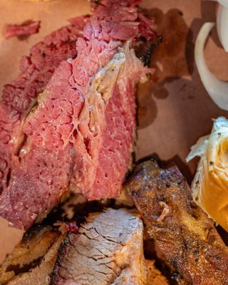 Slow Hand BBQ by null