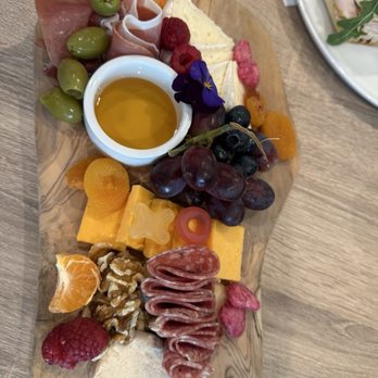 Charming Fig - Cheese platter for sharing - Caterers Near Me - Livermore, California