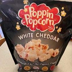 Poppin Popcorn - Nothing to write home about and stale