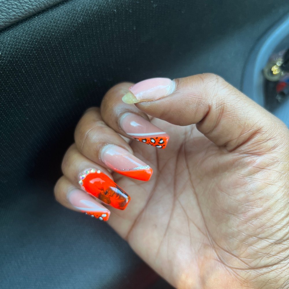 Allure Nail Bar - A week later - Nail Salons Near Me - Conyers, Georgia Allure Nail Bar - A week later - Nail Salons Near Me - Conyers, Georgia