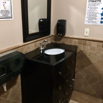 Twin Palms Rv Park - Women's bathroom - RV Parks Near Me - Mesa, Arizona Twin Palms Rv Park - Women's bathroom - RV Parks Near Me - Mesa, Arizona