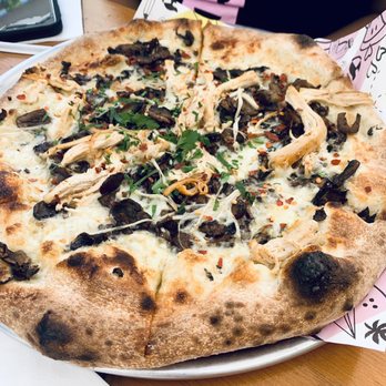 Pitfire Pizza - CHICKEN MUSHROOM - Pizza Near Me - North Hollywood, California