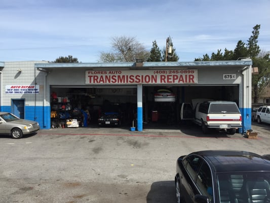 FLORES AUTO TRANSMISSION REPAIR - L