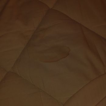 DoubleTree by Hilton Hotel Boston-Andover - Blood looking stain on mattress pad - Hotels Near Me - Andover, Massachusetts