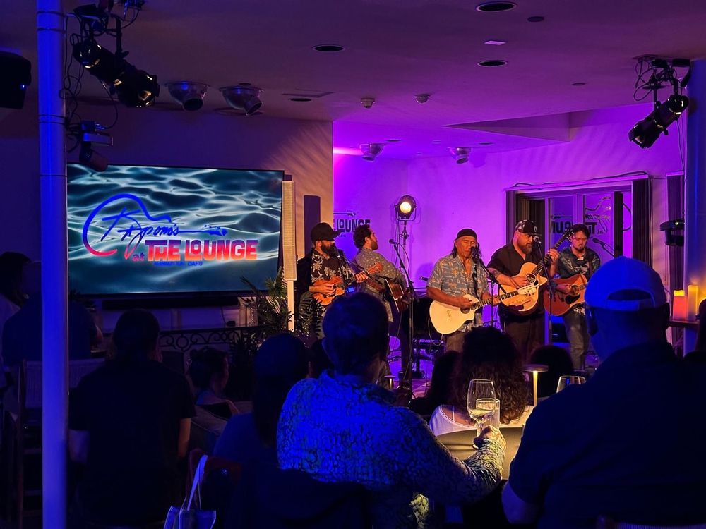 Kapono's at The Lounge Logo