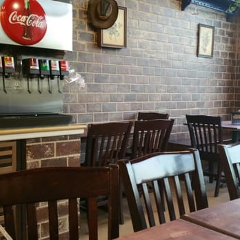 Duomo Pizza - Comfortable atmosphere, nice decor. - Pizza Near Me - Corona, California