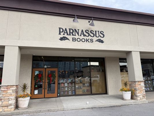 Parnassus Books by null