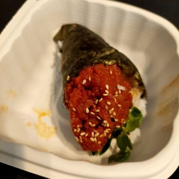 Fish & Things Poke Bar - Spicy Tuna Handroll - Poke Near Me - Elk Grove, California