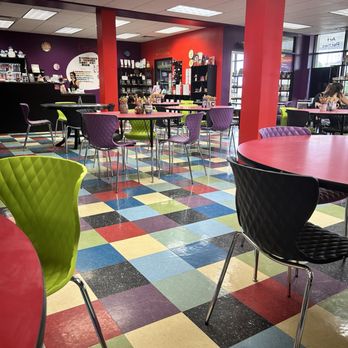 Practically Pikasso - Art Classes Near Me - Saint Petersburg, Florida