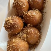 Foto de Louks Greek Baby Donuts - Downey, CA, Estados Unidos. Classic Louks (love it!)