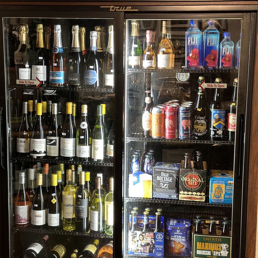 Vintage Wine Cellars - Wine fridge - Beer, Wine & Spirits Near Me - Tampa, Florida Vintage Wine Cellars - Wine fridge - Beer, Wine & Spirits Near Me - Tampa, Florida