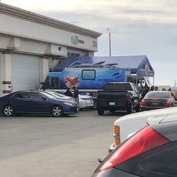 Frogs Wireless Technology - Taco trucks pack this place on Sundays!