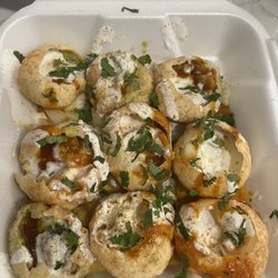 Curry on Wheels - Gol gappe