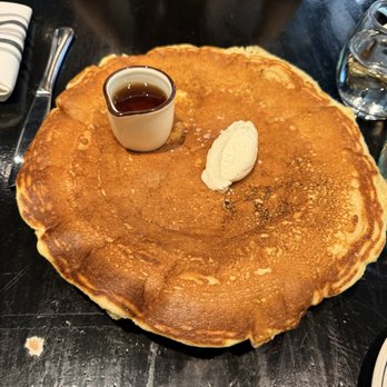 Bread & Butterfly - Giant pancake - Breakfast & Brunch Near Me - Atlanta, Georgia Bread & Butterfly - Giant pancake - Breakfast & Brunch Near Me - Atlanta, Georgia