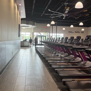 Planet Fitness - Cardio - Gyms Near Me - Sioux Falls, South Dakota Planet Fitness - Cardio - Gyms Near Me - Sioux Falls, South Dakota