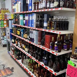 Meriwether Package Store - Scotch selection