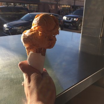 Sweet Action - Single serving of thai tea ice cream - Ice Cream & Frozen Yogurt Near Me - Denver, Colorado